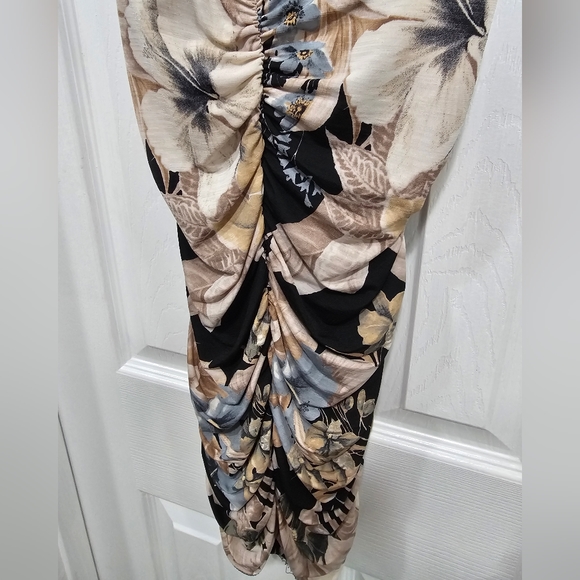 Blue Jasmine Small Floral Scrunch Dress - Picture 4 of 6